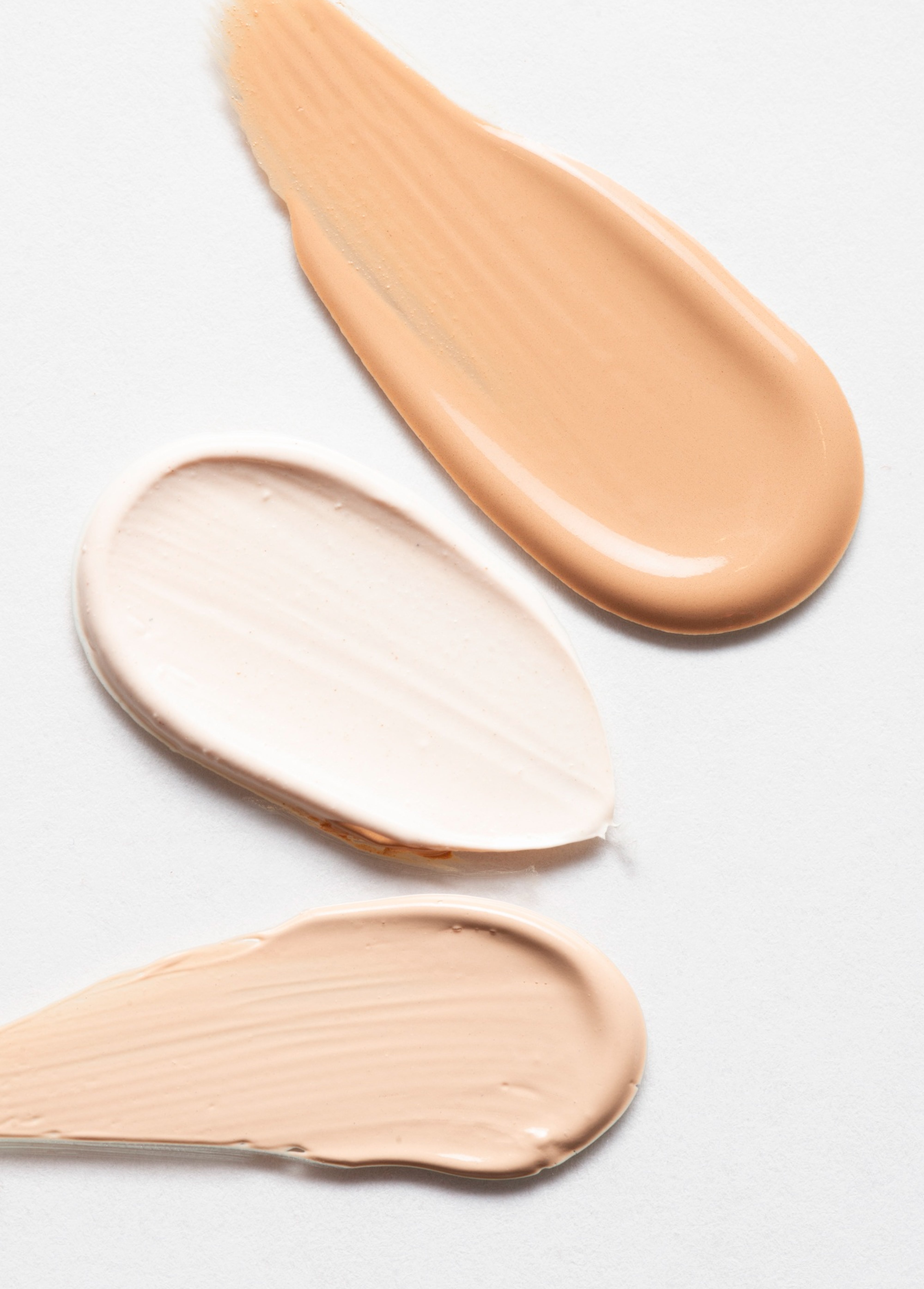 Soft glow foundation