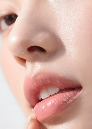 Shea glaze lip treatment